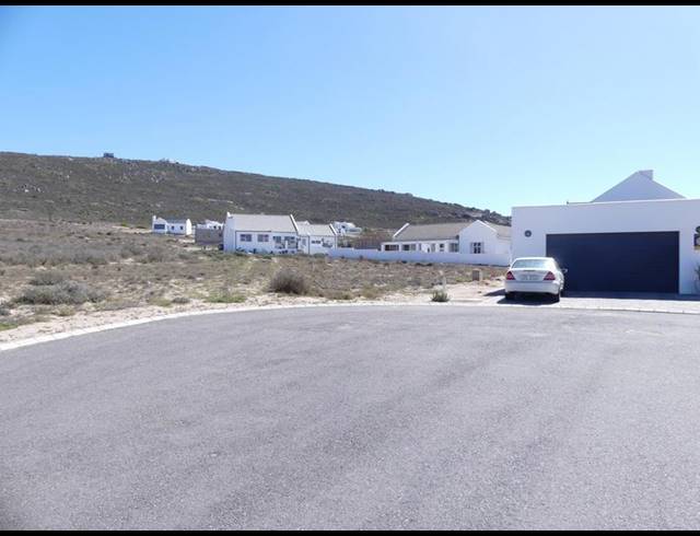 LAND FOR SALE IN HARBOUR LIGHTS